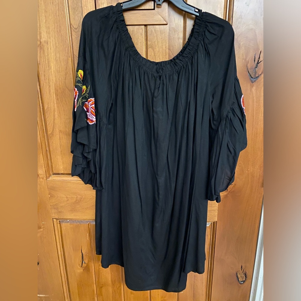 Feathers 2X Black Tunic with Mexican Floral Embroidery